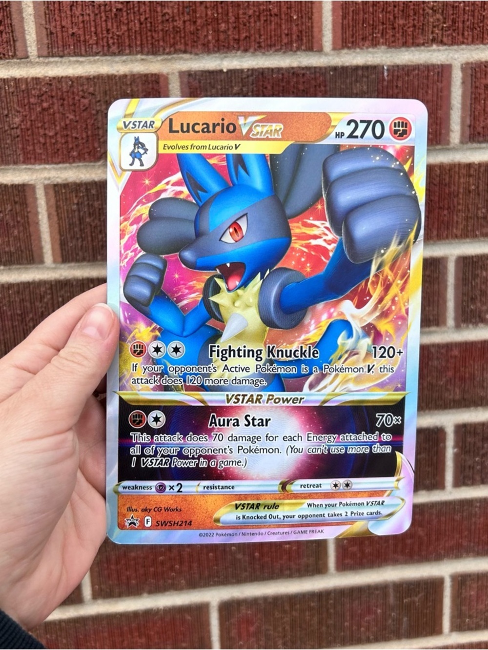 Lucario VSTAR Pokémon Jumbo Card – Collectible Art - Picture 4 of 4